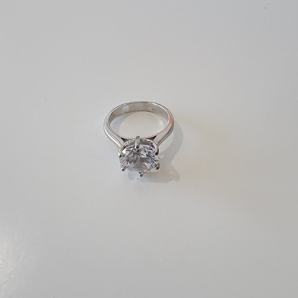 TenFit Jwl 4ct Round Cut Solitaire Hidden Halo Simulated Diamond Ring, Size 6